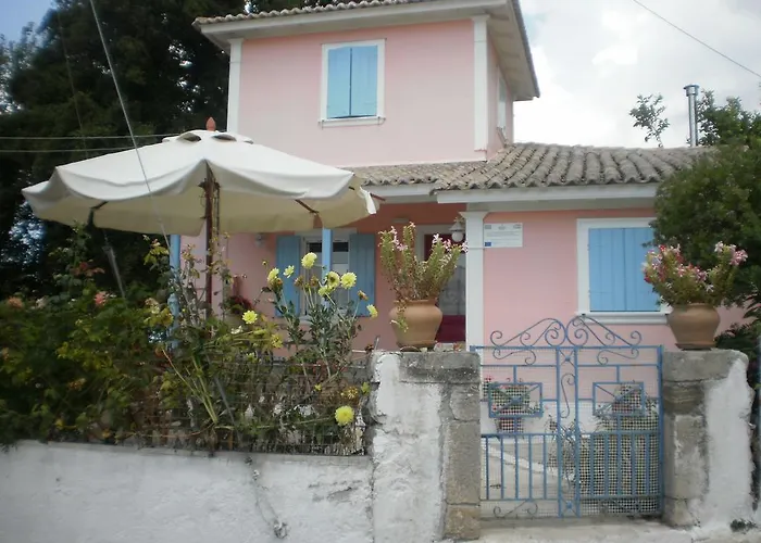 Aiolos Tsoukaládhes