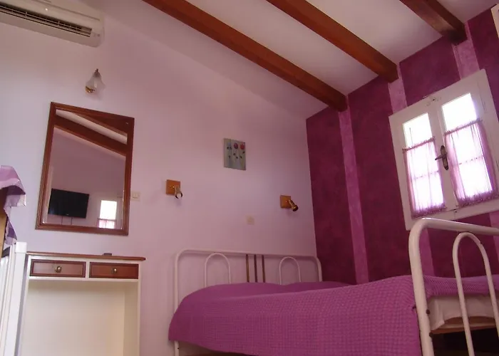 Apartment Aiolos Tsoukaladhes